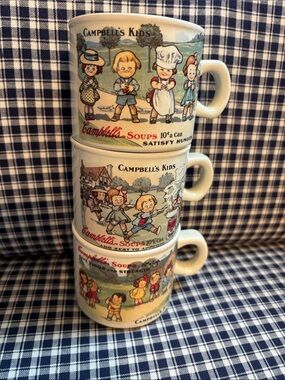 Westwood  Vintage Stackable Mugs - White with Campbell soup kids illustrations